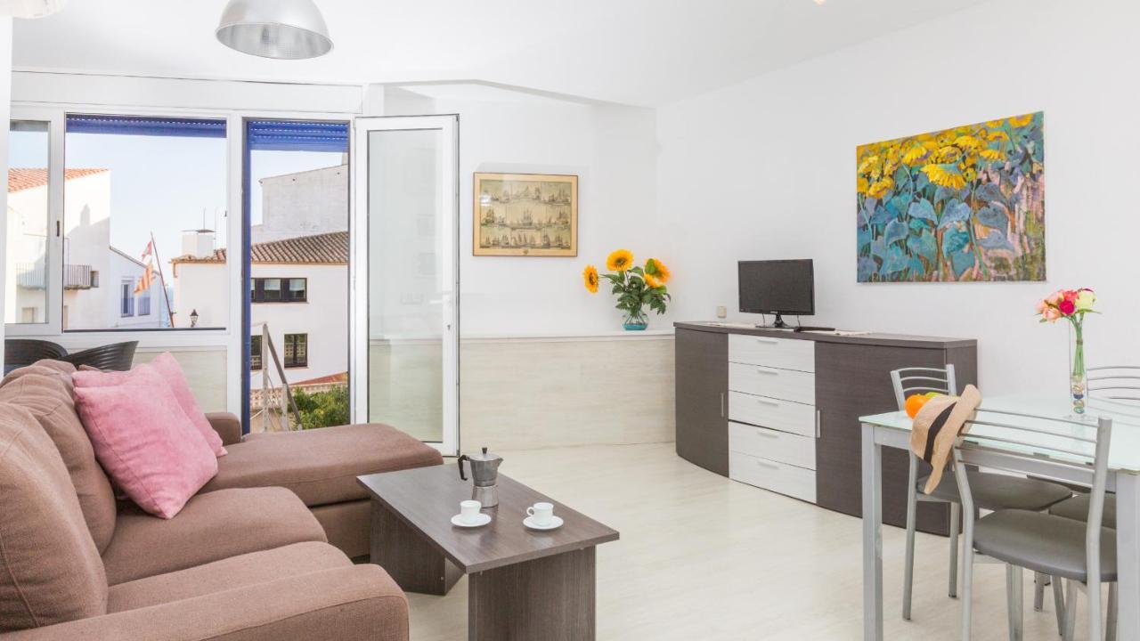 1Solive - Calella De Palafrugell Bagian luar foto